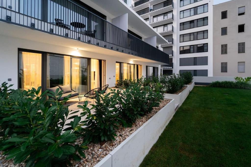 Green Garden Sauna Apartment 布尔诺 外观 照片
